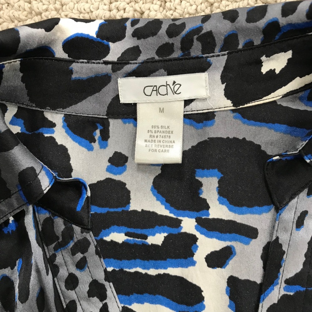 Cache Silk Blend Leopard Animal Print Button Down Shirt Blue Grey Black Medium - Picture 4 of 7